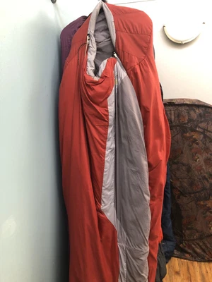 $50 • Buy Mountain Hardwear Lamina 0 Thermic CF Series Synthetic Sleeping Bag - Red -