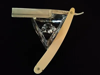 11/16 TruSteel Square Point Double Shoulder Vintage Straight Razor • $29.99