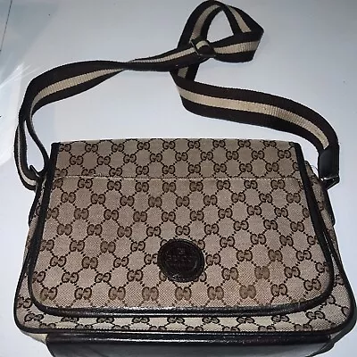 Vintage Gucci Crossbody Purse • $120