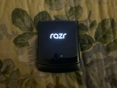 Motorola Razr 5G 2020 Graphite 256GB Unlocked (Read Description) • $139.99