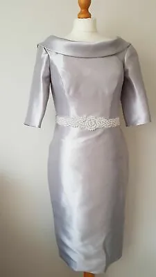 $150 • Buy  Mother Of The Bride/Special Occasion Dress Size 8 Silver By Veni Infantino