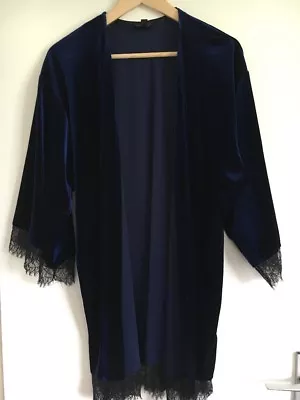 £20 • Buy Blue Velour Topshop Kimono