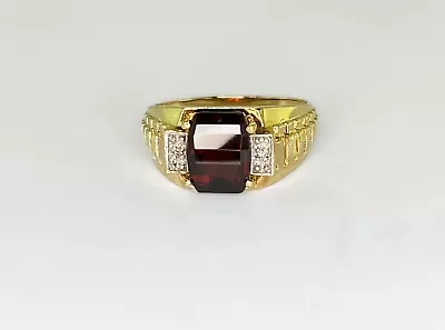 Mens Barrel Cut Garnet And Diamond 10k Yellow Gold Ring Size 12 • $399.99