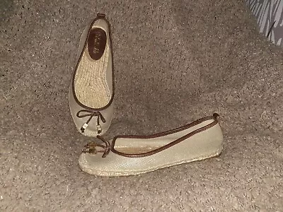 MICHAEL KORS-Metallic Gold Canvas MEG Bow Jute Espadrilles-Sz 7-Excellent • $24.99