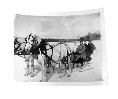 VTG Photo People On Horse Drawn Sleigh • $22.50