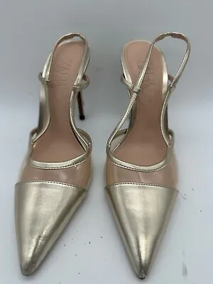 $22 • Buy Zara Heels Women’s Size 40 Gold Leather 
