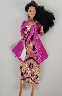 1991 Malaysian Barbie Dolls Of The World Asia Vintage DOTW Malaysia • $22