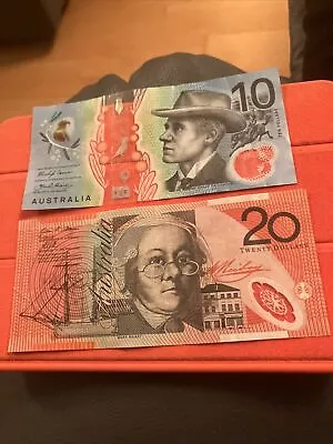 Leftover Holiday Money 30 Australian Dollars • £22.50