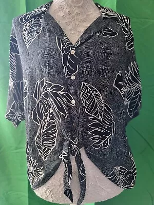 £9 • Buy ☆ BNWT Stunning Tie Front Blouse/Top Sz20 ☆