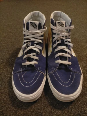$40 • Buy Vans Sk8 Hi Size Us12