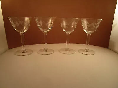 Vintage Cut Leaves & Flowers Set Of 4 Liquor Cordial Glasses • $39.99