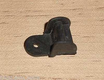 Rubber Insert For 94-04 Ford Mustang Cobra Caliper Front Brake Anti-Rattle Clip • $2.95