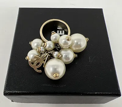 Vintage Chanel CC Logo And Cluster Of Faux Pearl Ring Size 6 • $809.08