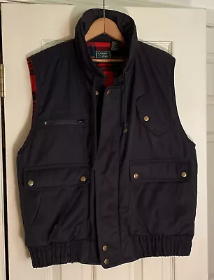 Canyon Ridge Black Winter Vest Men’s Size M Plaid Flannel Lining • $10.95