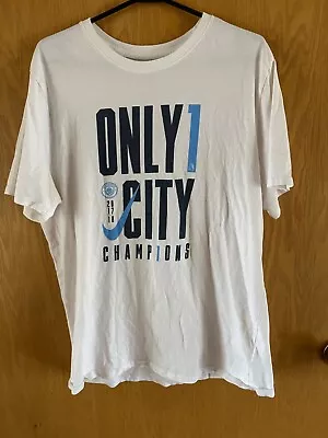 MANCHESTER CITY 2017/18 ONLY 1 T~shirt XL NIKE W/roster On Reverse • $28.80