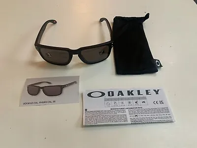 Oakley Holbrook OO9102 135mm Square Sunglasses With Black Plastic Frame And... • £90