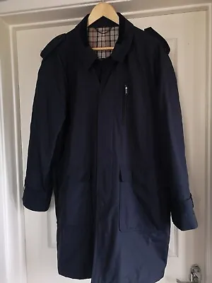 Baracuta Men's Navy Trench Coat Tartan Lining Size 40  (M) Excellent Condition  • £39.99