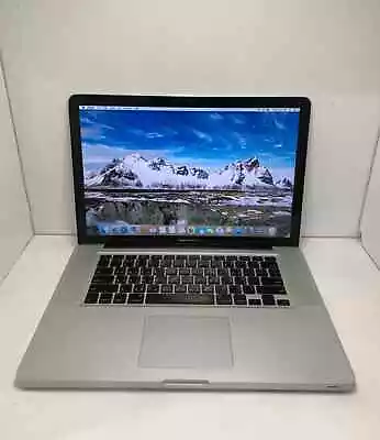 Apple MacBook Pro 17  2009 Core 2 Duo 2.53 GHz 4GB 500GB Cracked Glass [L15185] • $129