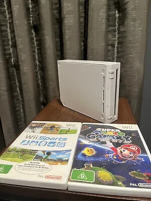 Nintendo Wii Console Bundle - Includes 2 Games *console Has Weird Issue* • $60