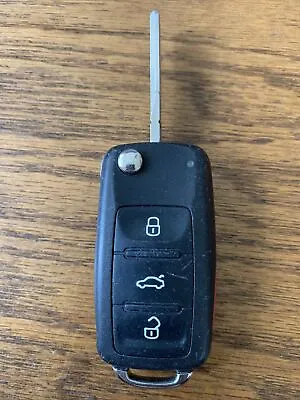 Factory Oem Volkswagen Flip Key Remote Fcc: Nbg01020t  5k0837202ak 4-button Good • $11.95