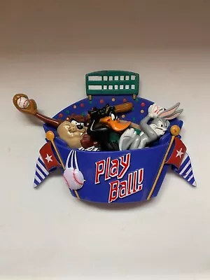 Vintage 1998 Looney Tunes 4 Piece  Taz Bugs & Daffy Play Ball Magnet Set • $17.99