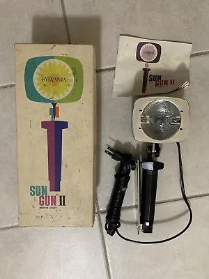 Vintage Sylvania Sun Gun II Movie Light No Bulb • $4.50