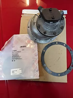 Mercedes W116 W123 W126 240D 300D 300TD 300SD Single Port Diesel Vacuum Pump • $140