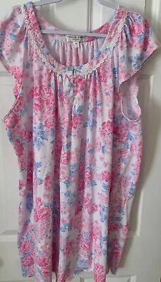 Miss Elaine Woman Nightgown- Woman 3x- Floral • $19.99