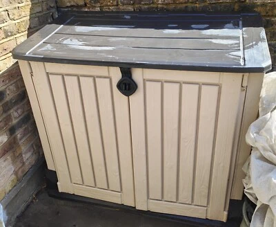 £64 • Buy Used KETER Store It Out Midi 845L Plastic Garden Storage Beige/brown Good Condit