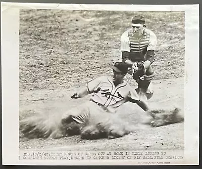 1942 Photo-NY Yankees Bill Dickey Tags Out St Louis Cardinals Runner In WS • $24.99