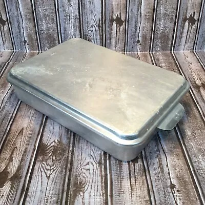 Vintage Mirro Style Aluminum 9” X 13” Baking Cake Pan With Snap On Lid Cover! • $22