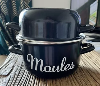 Moules Enamel Pot Ideal For Cooking And Serving • £8.50