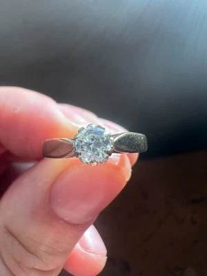 £225 • Buy 9ct Gold Hallmarked 0.25ct Diamond Solitaire Engagement Ring Size J 1/2