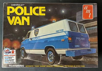 1/25 Scale AMT  Chevrolet Police Van  #1123/12 Plastic Model Kit • $62.99