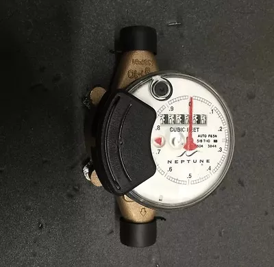 Neptune 5/8x3/4 T-10 Water Meter NSF61  • $100