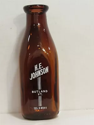 TSPQ Amber Milk Bottle H E Johnson Dairy Farm Rutland VT RUTLAND CO Best Food 61 • $24.99