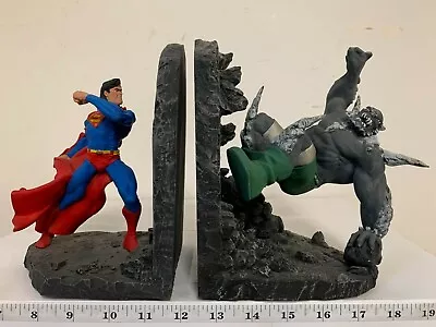 C6_Superman And Doomsday Bookend Serial 107 • $419.99