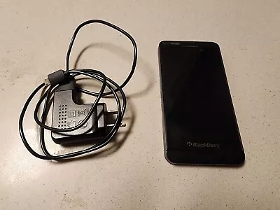 Blackberry Z10 Unlocked • $35