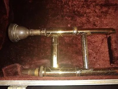 VTG 1968 Olds Ambassador Trombone W/Mouthpiece & Case Fullerton CA Serial 67253 • $155