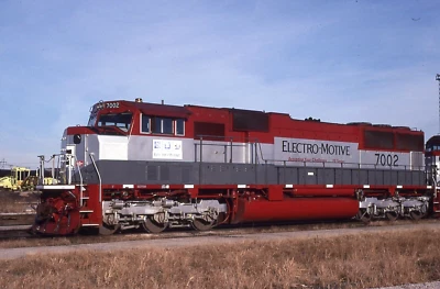 $2.50 • Buy Electro Motive Division SD70M # 7002 @ Kansas City, MO 11/21/1993