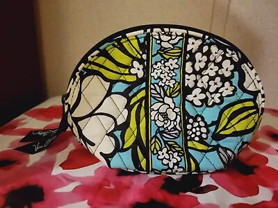 Vera Bradley Mirror Cosmetics Bag In Island Blooms • $11.25