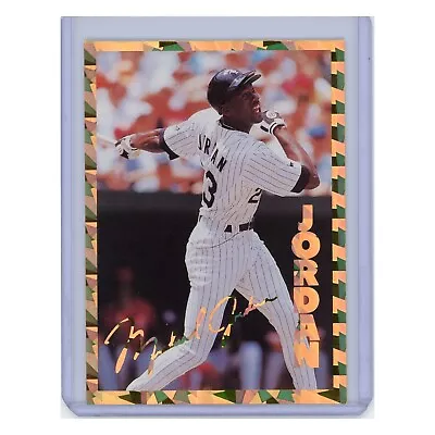 MJ Michael Jordan PRISM Chicago White Sox Gold Baseball Card Homerun 23 • $11.02