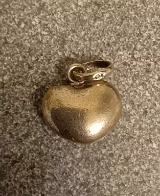 LINKS OF LONDON Sterling Silver Domed  Heart Charm Approx 8g • £27