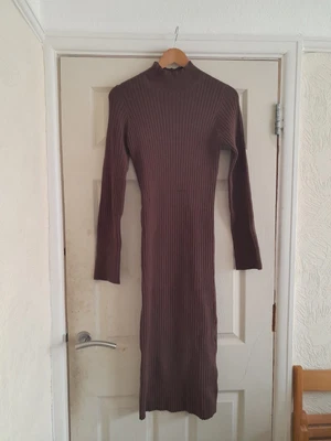 £7 • Buy Brown Jumper Dress 12