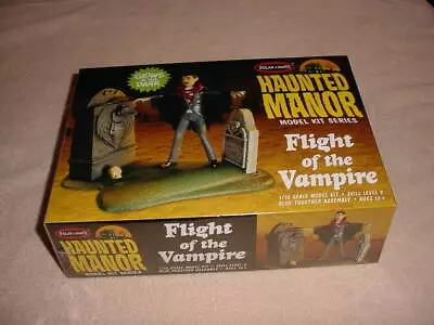 Polar Lights Haunted Manor   Flight Of The Vampire   1/12  Model Kit # POL977 • $24