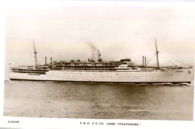 1950s Postcard P & O S.N. Co Passenger Liner RMS STRATHMORE • £1.50