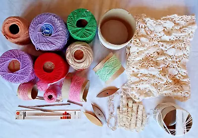 OPC Vintage Linens - Tatting And Crochet Lot - Shuttles Hooks & Assorted Thread • $9.99