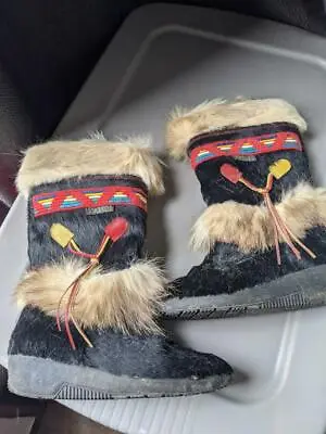 Vintage TECNICA Snow Winter FUR BOOTS Indian Print 39 EU 8 US Womens ITALY Made • $49.95