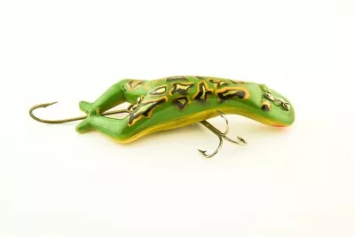 Vintage Heddon Luny Frog Minnow Antique Fishing Lure JJ1  • $0.99