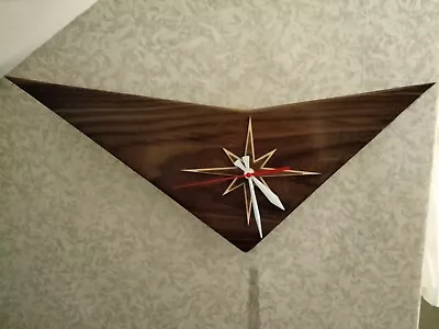 Mid-century Modern Starburst Pendulum Wall Clock. See Video. • $105